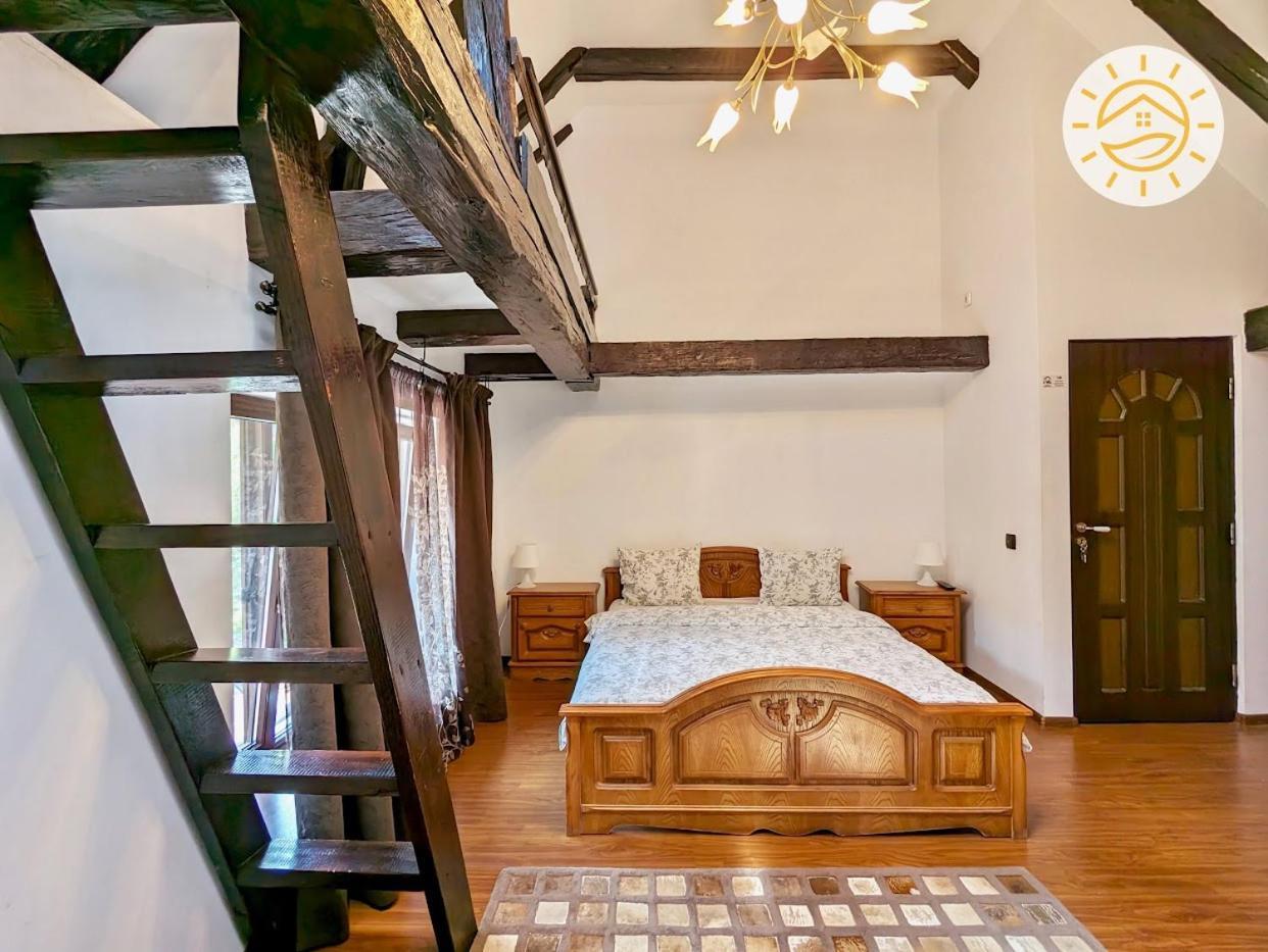 Apartamento Casa Bergwald Rîşnov Exterior foto