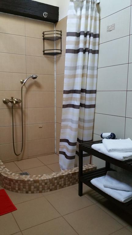Apartamento Casa Bergwald Rîşnov Exterior foto