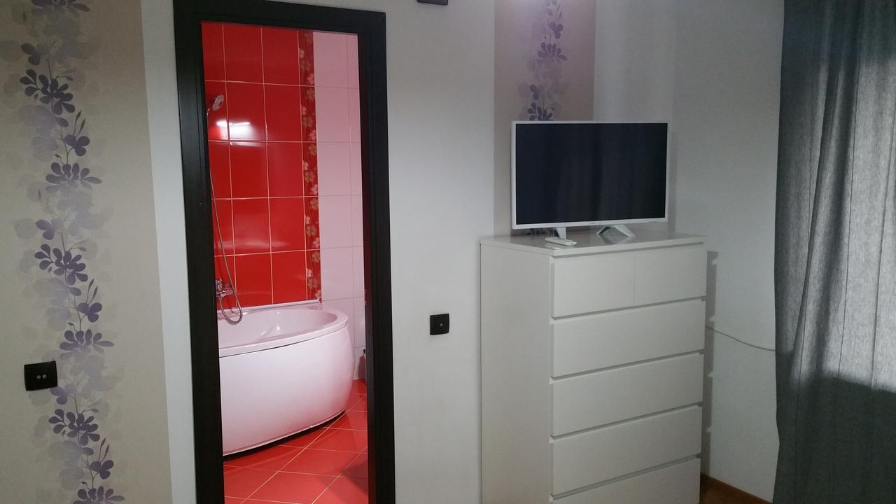 Apartamento Casa Bergwald Rîşnov Exterior foto